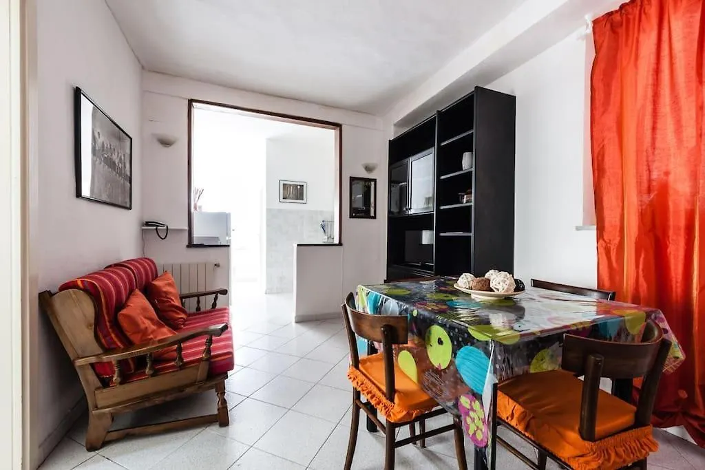 Casa Del Cuore Pisa 0*,  Italy